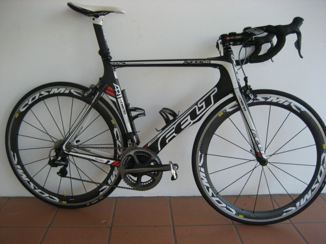 marto_s_2011_felt_ar1_